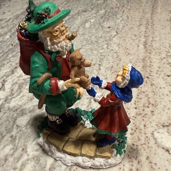 may department stores Other - Santas From Around The World 1996 IRISH SANTA
Figurine